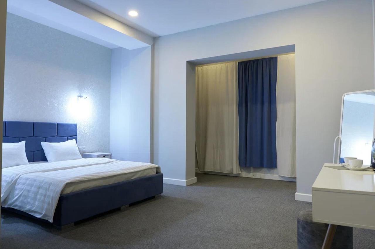 Montana Hotel アルマトイ エクステリア 写真