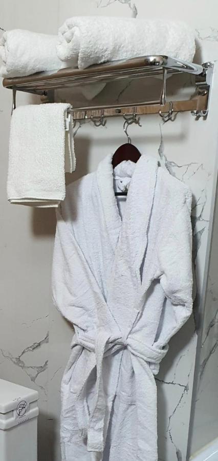 Montana Hotel アルマトイ エクステリア 写真